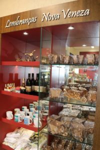 Padaria e Restaurante São Marcos é o ambiente perfeito para turistas e grupos de viagens