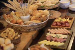 Hotel Bormon apresenta cardápio especial e dias temáticos