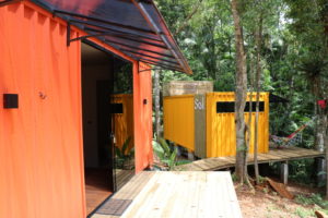 Suíte Container é um dos diferenciais da Pousada Sítio Raízes