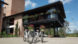 Hotel Bormon oferece tranquilidade e opções para você relaxar